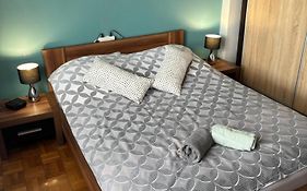 Apartament 18